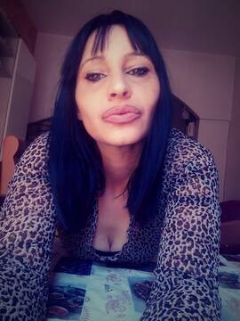 Felina sexy